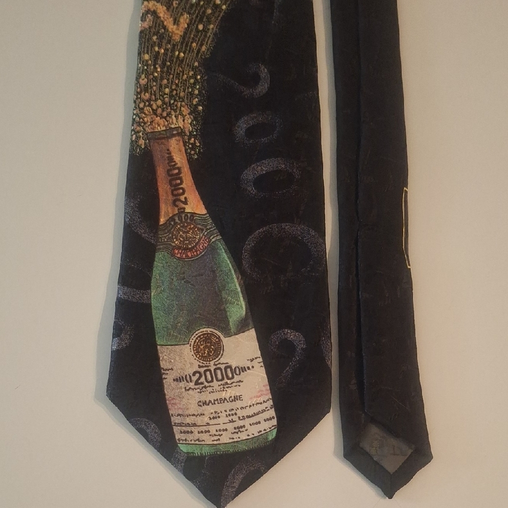 Robert Talbott Champagne Bottle Necktie
